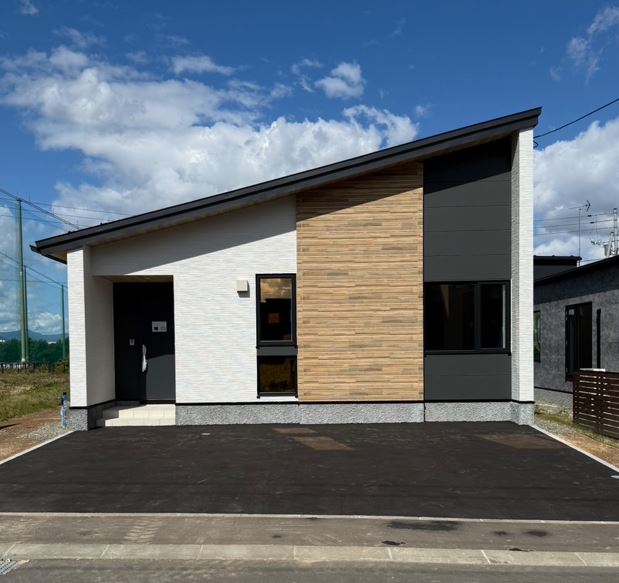 北広島大曲建売モデルハウス No ６