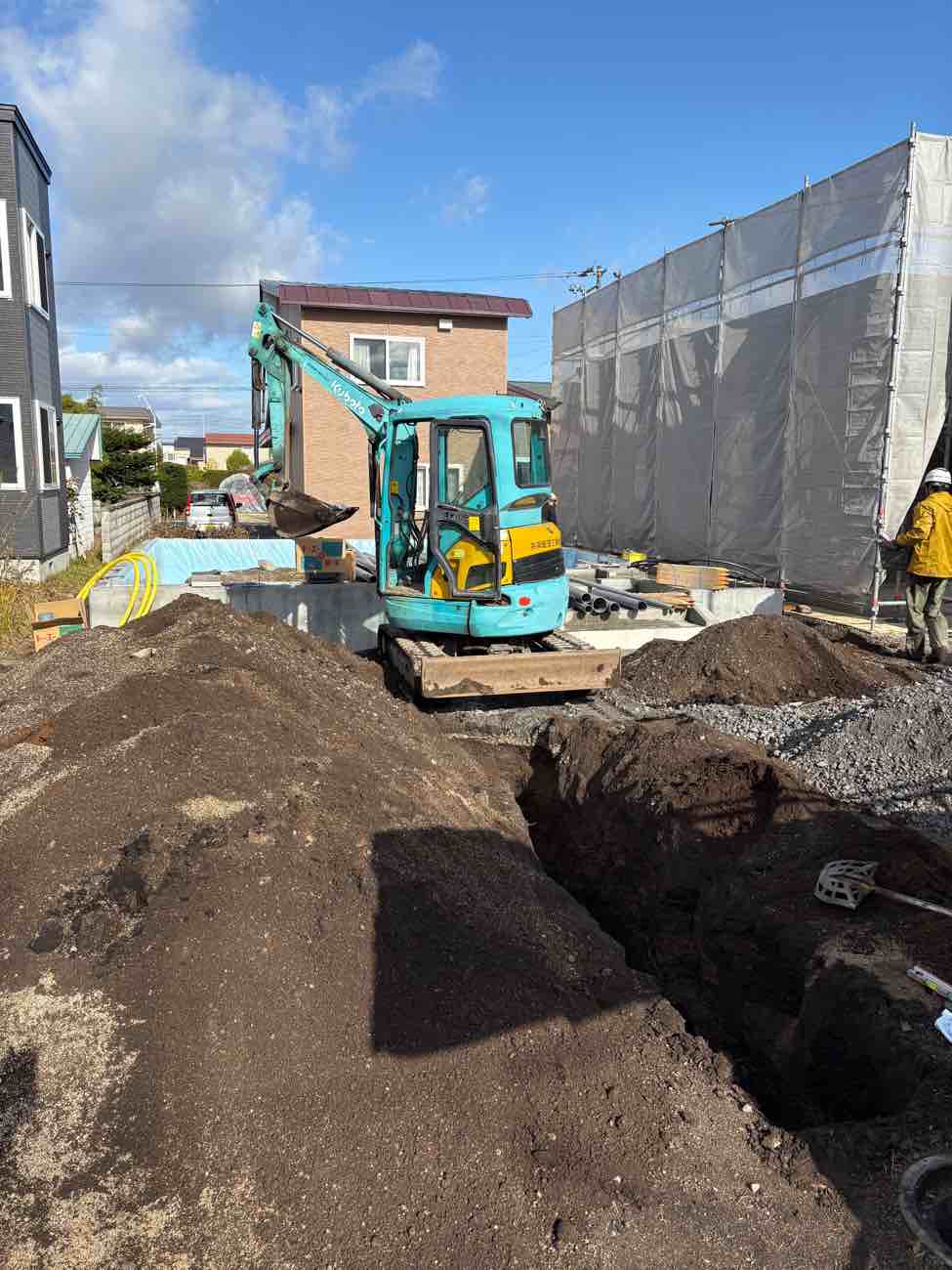 基礎工事中③